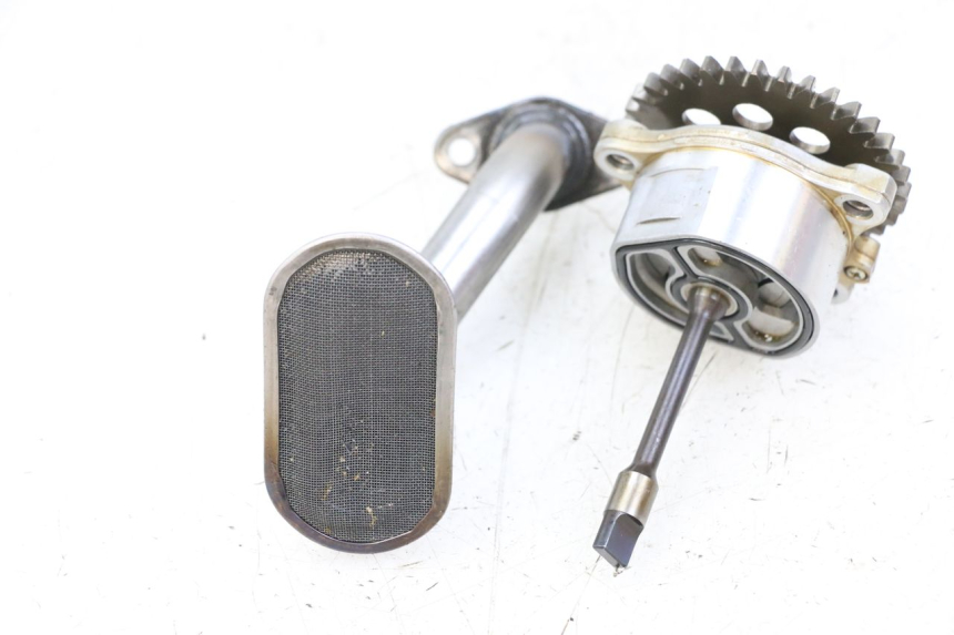 photo de POMPA OLIO SUZUKI GSR 750 (2011 - 2017) - Zoom sullo stato d'uso