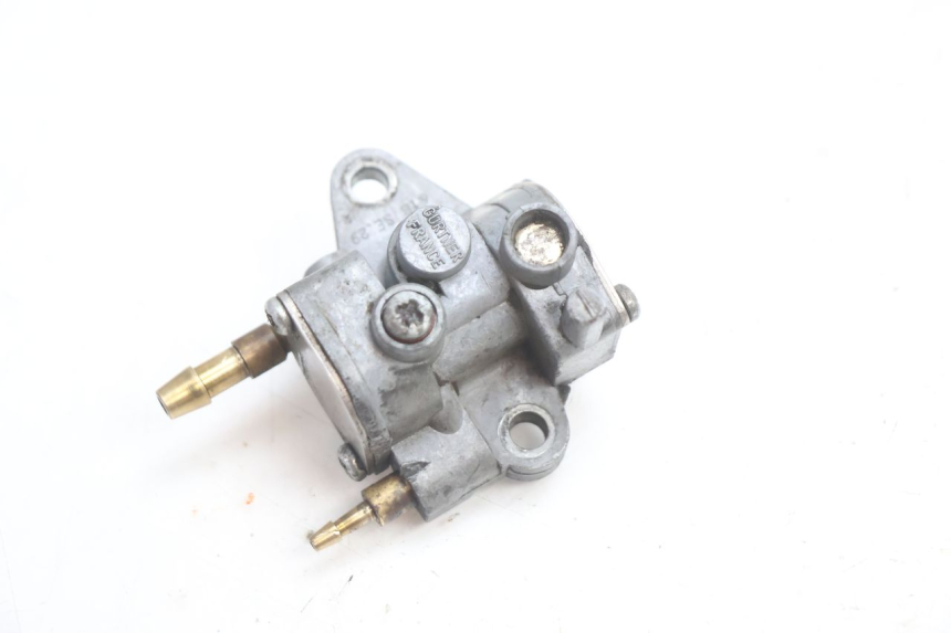 photo de POMPA OLIO PEUGEOT TREKKER 50 (1995 - 2004) - Vista principale