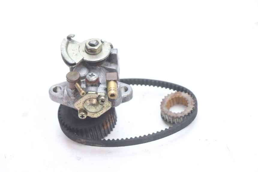photo de POMPA OLIO PIAGGIO TYPHOON 50 (2000 - 2009) - Altra angolazione