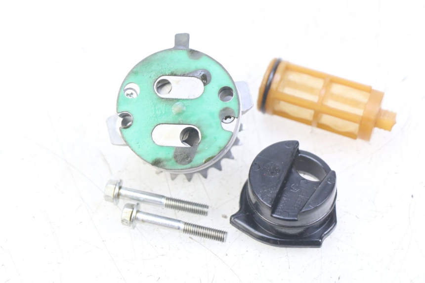 photo de POMPA OLIO PIAGGIO VESPA GTS IGET ABS 125 (2017 - 2023) - Dettaglio del componente