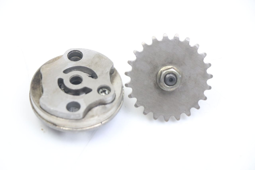 photo de POMPA OLIO PEUGEOT VIVACITY 125 (2010 - 2017) - Dettaglio del componente