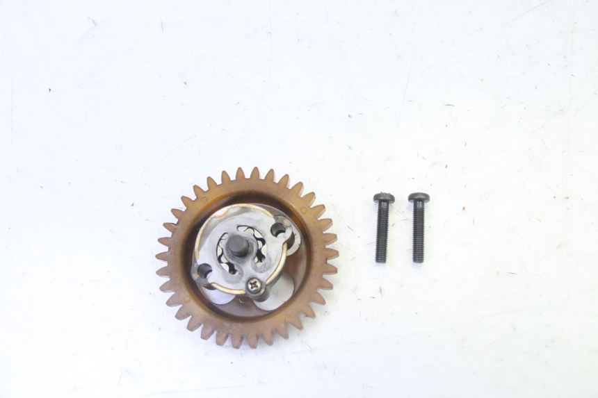 photo de POMPA OLIO YAMAHA X-MAX XMAX 125 (2010 - 2013) - Dettaglio del componente