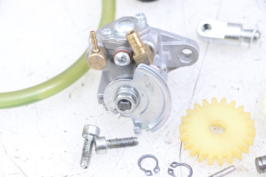 photo de POMPA OLIO FANTIC XM PERFORMANCE 2T 50 (2021 - 2022) - Ricambio usato controllato