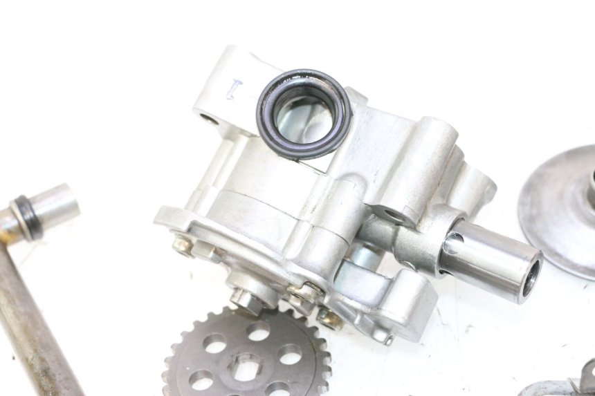 photo de POMPA OLIO HONDA XRV AFRICA TWIN 750 (1990 - 1992) - Vista d'insieme del prodotto
