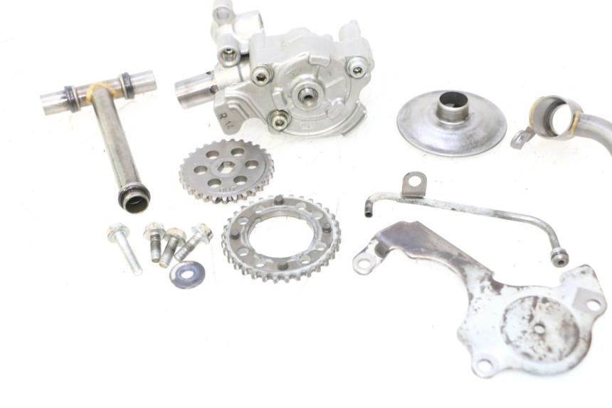 photo de POMPA OLIO HONDA XRV AFRICA TWIN 750 (1990 - 1992) - Stato della superficie e materiale