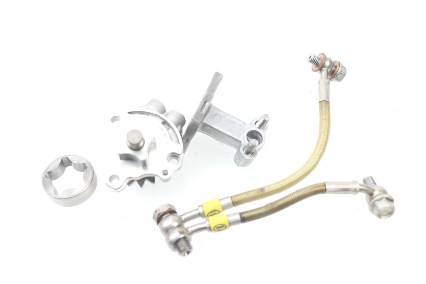 photo de POMPA OLIO YAMAHA YZ-F YZF 250 (2007 - 2013) - Dettaglio del componente