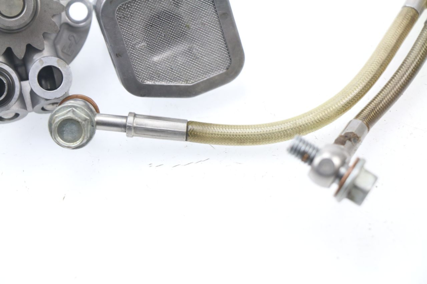 photo de POMPA OLIO YAMAHA YZ-F YZF 250 (2007 - 2013) - Stato della superficie e materiale