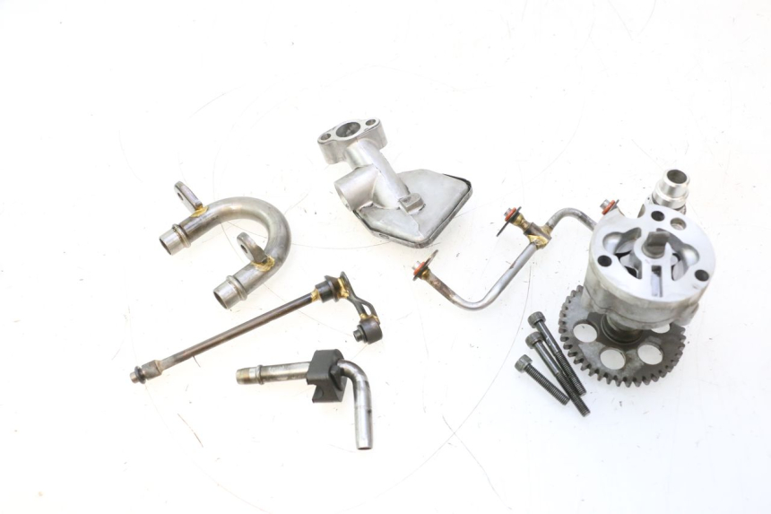 photo de POMPA OLIO YAMAHA YZF R GENESIS 750 (1993 - 1998) - Dettaglio del componente