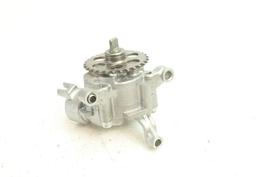 photo de POMPA OLIO YAMAHA YZF R6 600 (2008 - 2009) - Dettaglio del componente