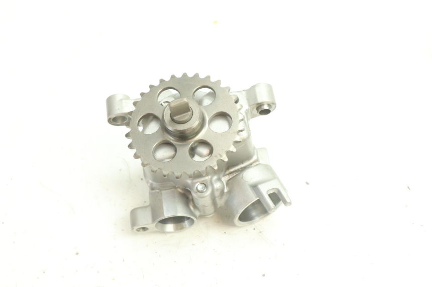 photo de POMPA OLIO YAMAHA YZF R6 600 (2008 - 2009) - Altra angolazione