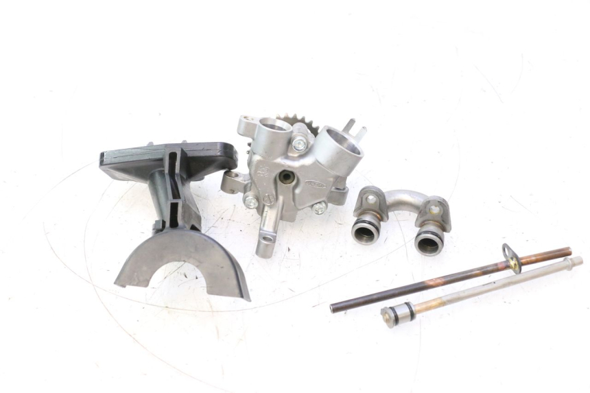 photo de POMPA OLIO YAMAHA YZF R6 600 (2008 - 2009) - Ricambio usato controllato