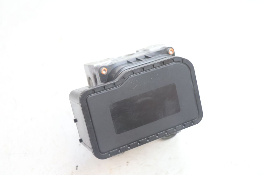 photo de POMPA ABS SUZUKI BURGMAN EXECUTIVE ABS 650 (2006 - 2012) - Ricambio usato controllato