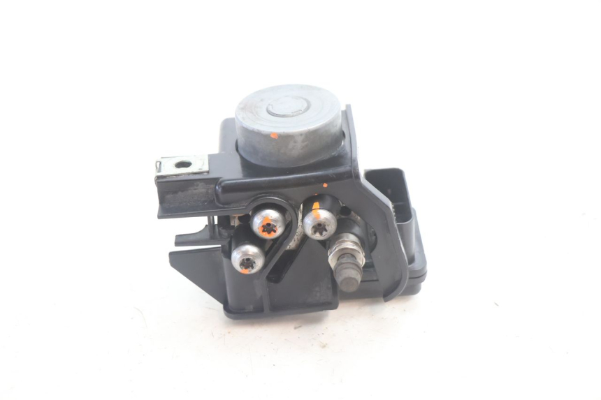 photo de POMPA ABS BMW C SPORT 650 (2015 - 2021) - Vista principale