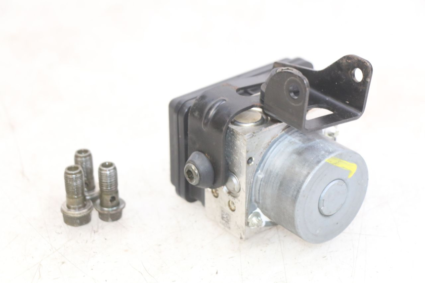 photo de POMPA ABS KYMCO DOWNTOWN ABS 125 (2015 - 2017) - Marcature e riferimenti originali