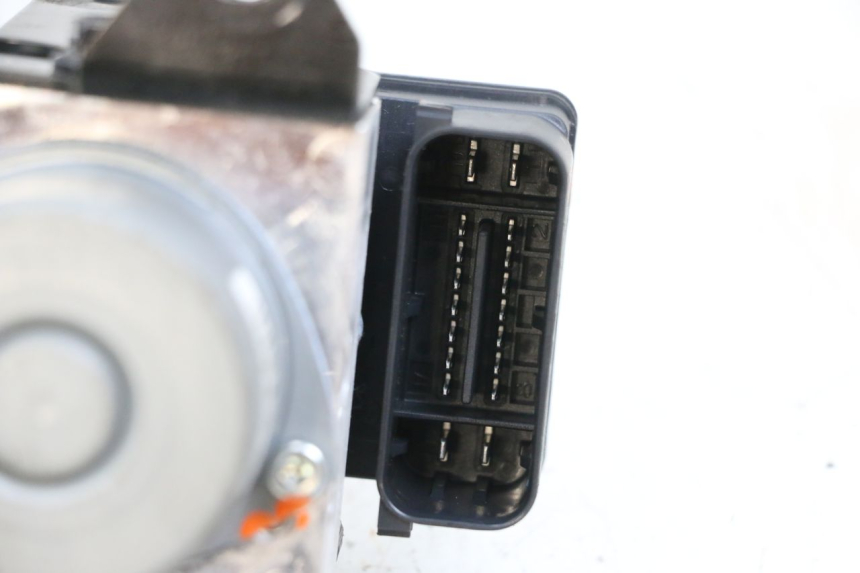 photo de POMPA ABS SEGWAY NINEBOT E125S 1 (2022 - 2026) - Vista d'insieme del prodotto