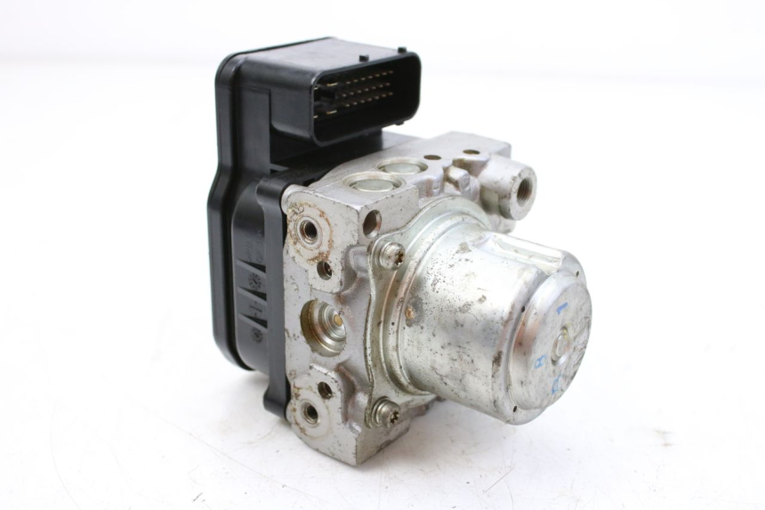 photo de POMPA ABS HONDA FES S-WING SWING ABS 125 (2007 - 2015) - Altra angolazione