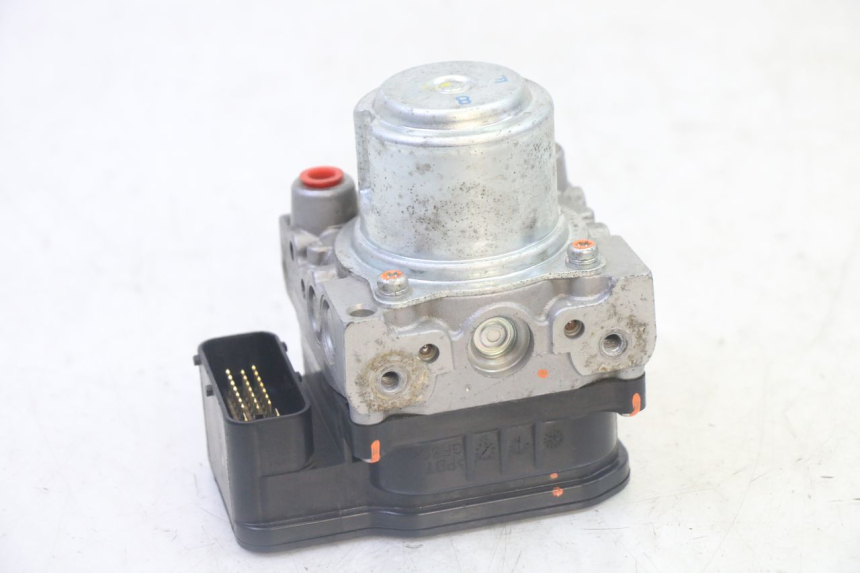 photo de POMPA ABS HONDA FES S-WING SWING ABS 125 (2007 - 2015) - Vista principale