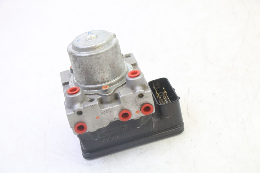 photo de POMPA ABS HONDA FES S-WING SWING ABS 125 (2007 - 2015) - Altra angolazione