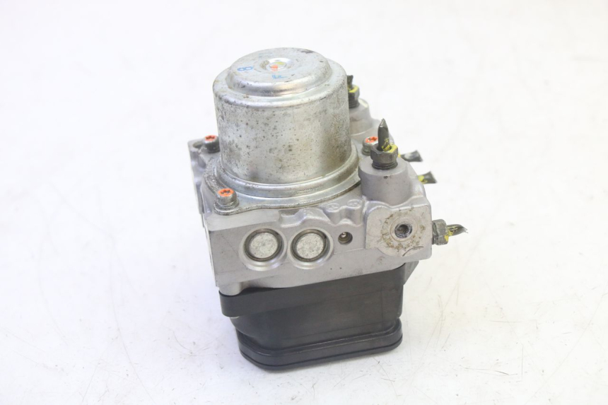 photo de POMPA ABS HONDA FES S-WING SWING ABS 125 (2007 - 2015) - Vista d'insieme del prodotto