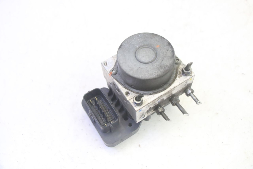 photo de POMPA ABS YAMAHA FJR ABS 1300 (2006 - 2012) - Zoom sullo stato d'uso