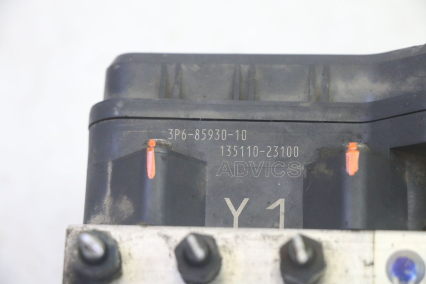 photo de POMPA ABS YAMAHA FJR ABS 1300 (2006 - 2012) - Stato della superficie e materiale