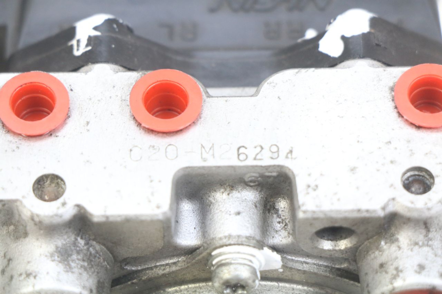 photo de POMPA ABS HONDA FJS SILVERWING SILVER WING 400 (2009 - 2016) - Vista d'insieme del prodotto