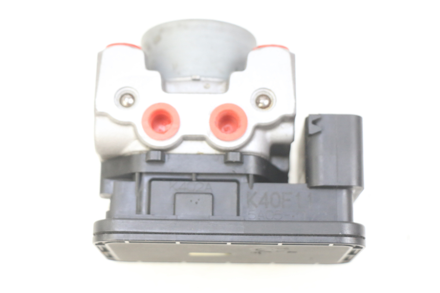 photo de POMPA ABS HONDA FORZA 125 (2015 - 2016) - Vista d'insieme del prodotto