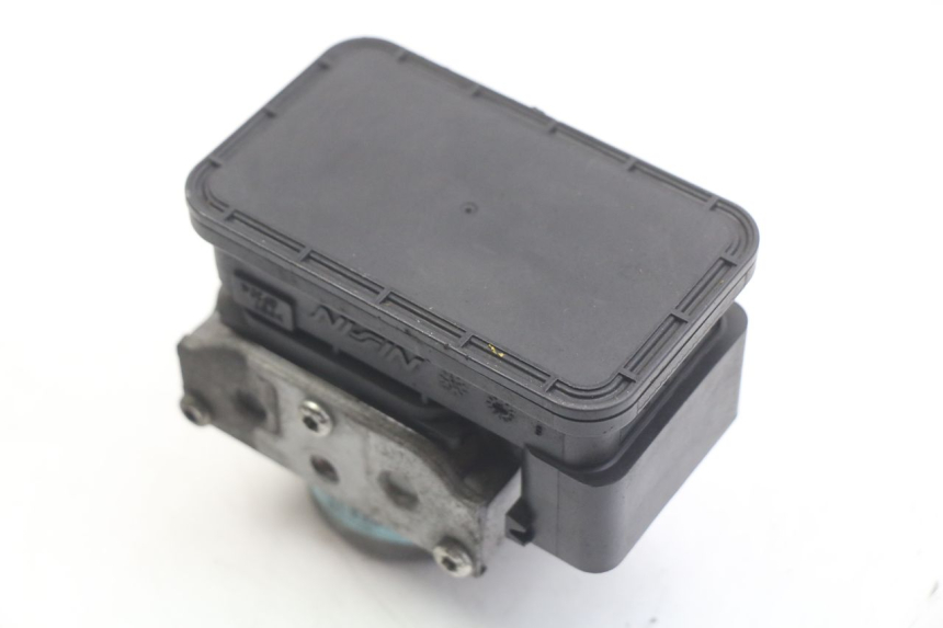 photo de POMPA ABS HONDA FORZA 125 (2015 - 2016) - Altra angolazione