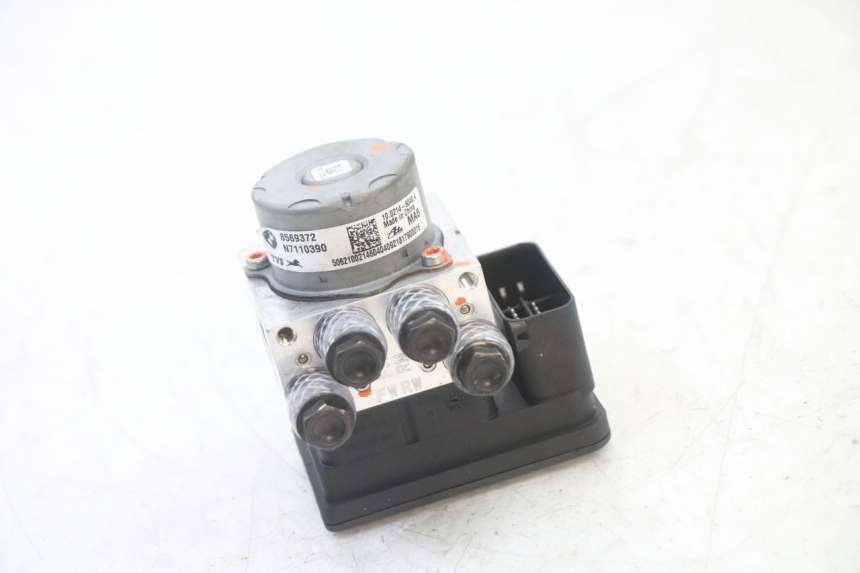 photo de POMPA ABS BMW G310 R 310 (2016 - 2020) - Vista principale