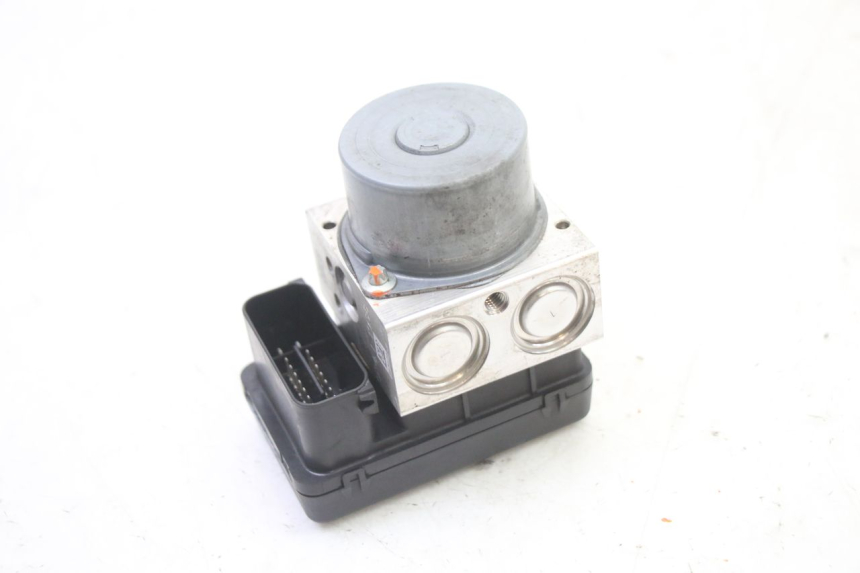 photo de POMPA ABS SUZUKI GSR 750 (2011 - 2017) - Altra angolazione