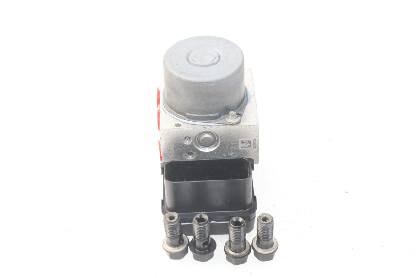 photo de POMPA ABS SYM GTS EFI ABS 125 (2012 - 2016) - Primo piano tecnico