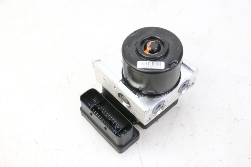 photo de POMPA ABS PIAGGIO MP3 HPE 310 (2024 - 2025) - Altra vista dell'articolo