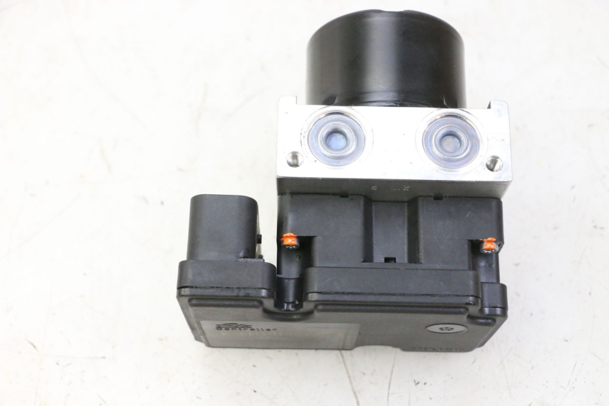 photo de POMPA ABS PIAGGIO MP3 HPE 310 (2024 - 2025) - Marcature e riferimenti originali