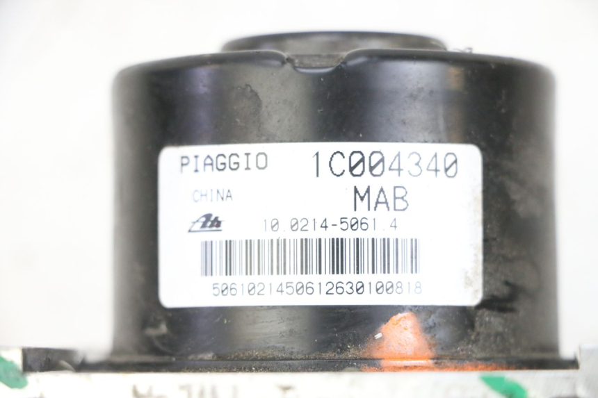 photo de POMPA ABS PIAGGIO MP3 HPE 300 (2019 - 2026) - Ricambio usato controllato