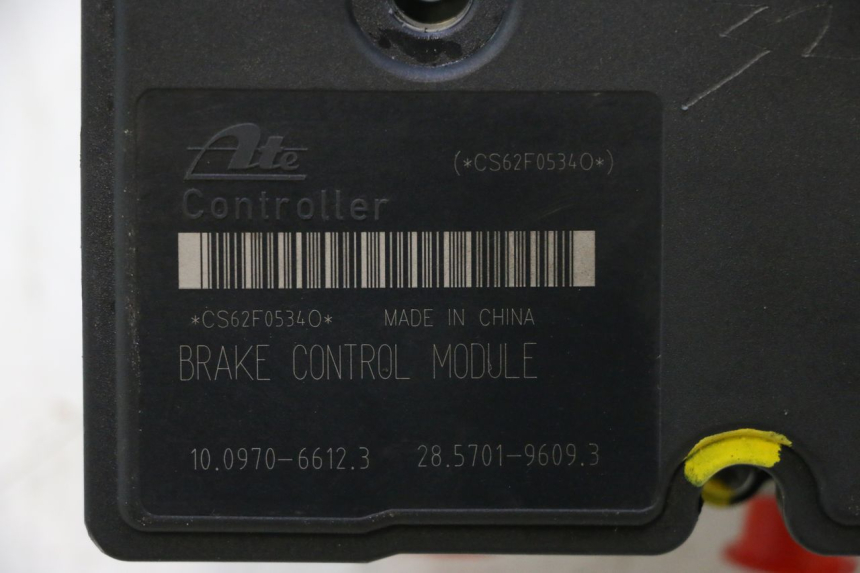 photo de POMPA ABS PIAGGIO MP3 HPE 530 (2022 - 2026) - Vista d'insieme del prodotto