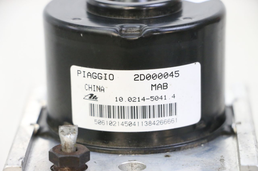 photo de POMPA ABS PIAGGIO MP3 500 (2014 - 2017) - Altra vista dell'articolo