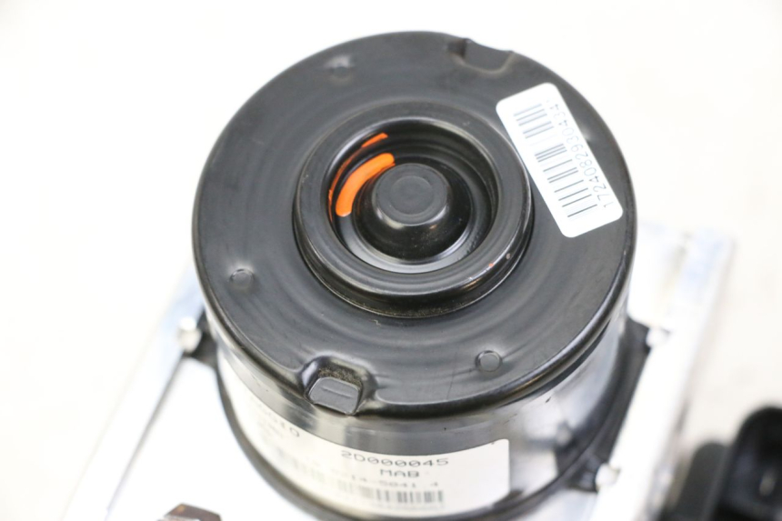 photo de POMPA ABS PIAGGIO MP3 500 (2014 - 2017) - Ricambio usato controllato