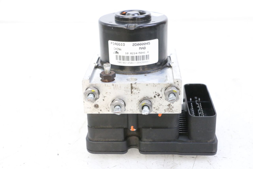 photo de POMPA ABS PIAGGIO MP3 500 (2014 - 2017) - Marcature e riferimenti originali