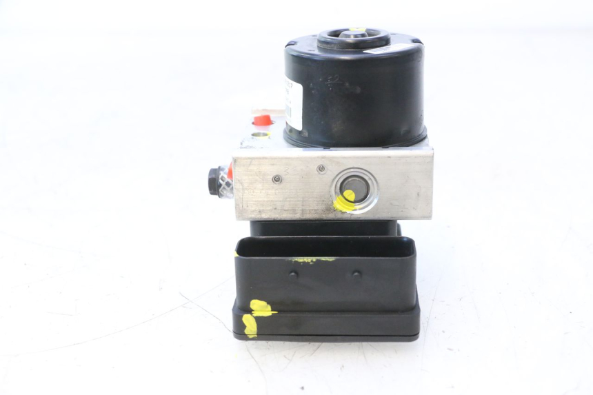 photo de POMPA ABS PIAGGIO MP3 500 (2016 - 2018) - Caratteristiche distintive