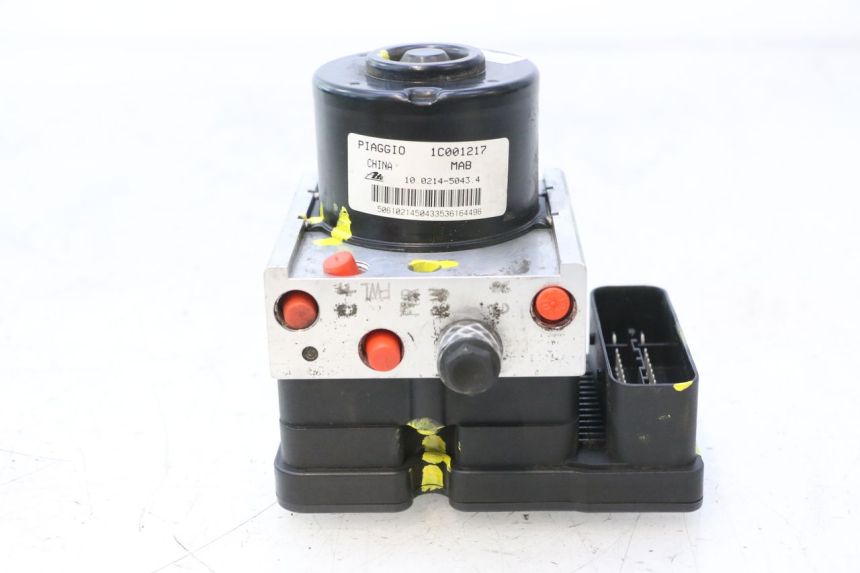 photo de POMPA ABS PIAGGIO MP3 500 (2016 - 2018) - Zoom sui componenti