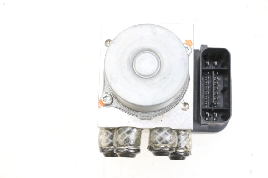 photo de POMPA ABS YAMAHA MT-07 MT07 ABS 700 (2018 - 2020) - Zoom sullo stato d'uso