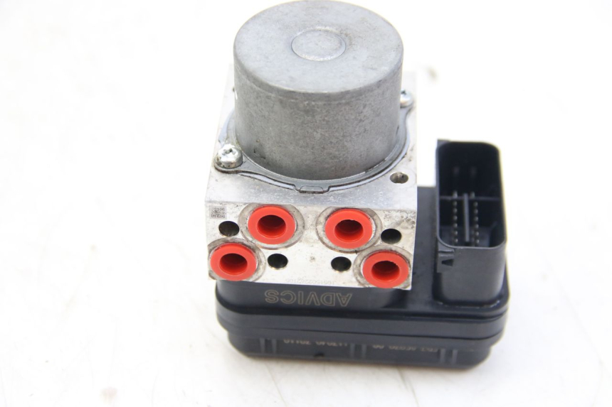 photo de POMPA ABS YAMAHA MT ABS 125 (2014 - 2018) - Vista d'insieme del prodotto