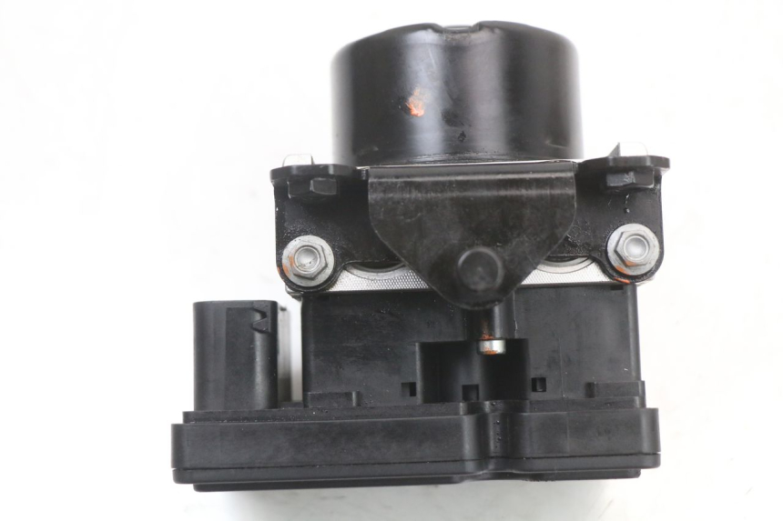 photo de POMPA ABS MOTO GUZZI NORGE 8V GT 1200 (2011 - 2016) - Altra angolazione