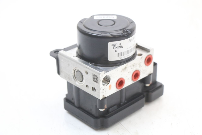 photo de POMPA ABS MOTO GUZZI NORGE 8V GT 1200 (2011 - 2016) - Vista d'insieme del prodotto