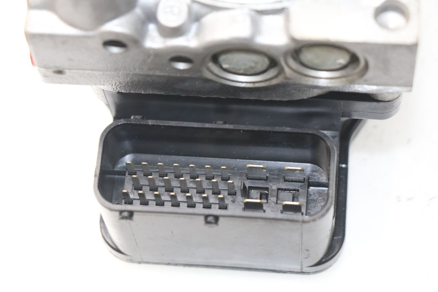 photo de POMPA ABS HONDA NSS EX FORZA 250 (2005 - 2013) - Dettaglio del componente