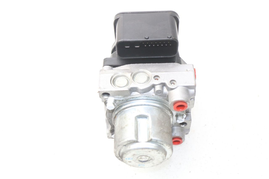 photo de POMPA ABS HONDA NSS EX FORZA 250 (2005 - 2013) - Ricambio usato controllato