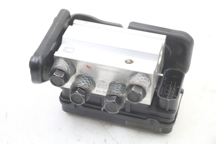 photo de POMPA ABS ROYAL ENFIELD HYMALAYAN 410 (2016 - 2023) - Vista principale