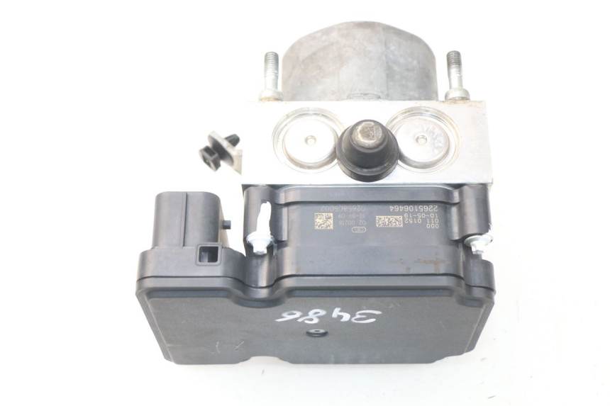 photo de POMPA ABS BMW S RR ABS S1000RR 1000 (2009 - 2011) - Zoom sui componenti