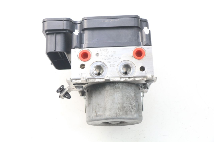 photo de POMPA ABS BMW S RR ABS S1000RR 1000 (2009 - 2011) - Primo piano tecnico