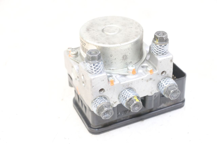 photo de POMPA ABS PEUGEOT SATELIS 125 (2013 - 2018) - Altra angolazione